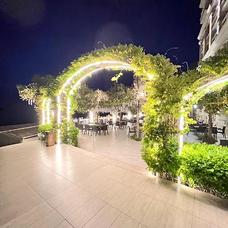 Golden Sands La Апартаменти Варна